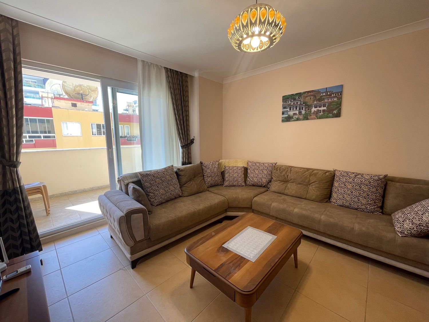 с ремонтом и мебелью