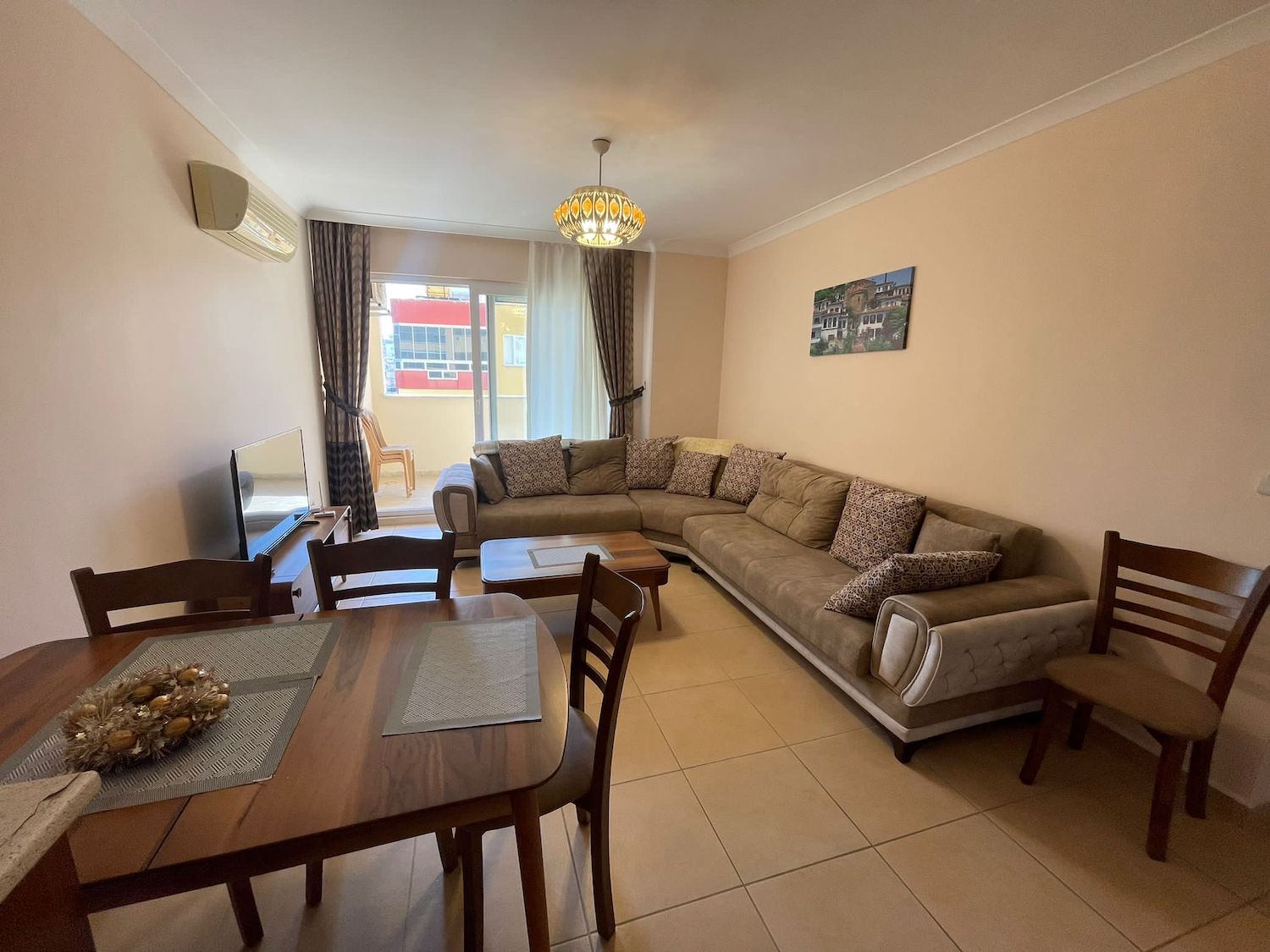 с ремонтом и мебелью