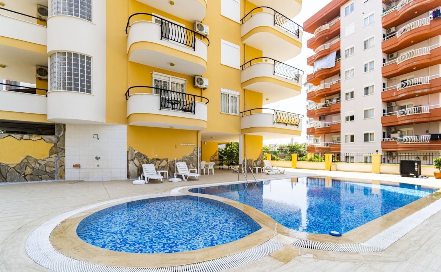 квартира с современным ремонтом купить в Аланье