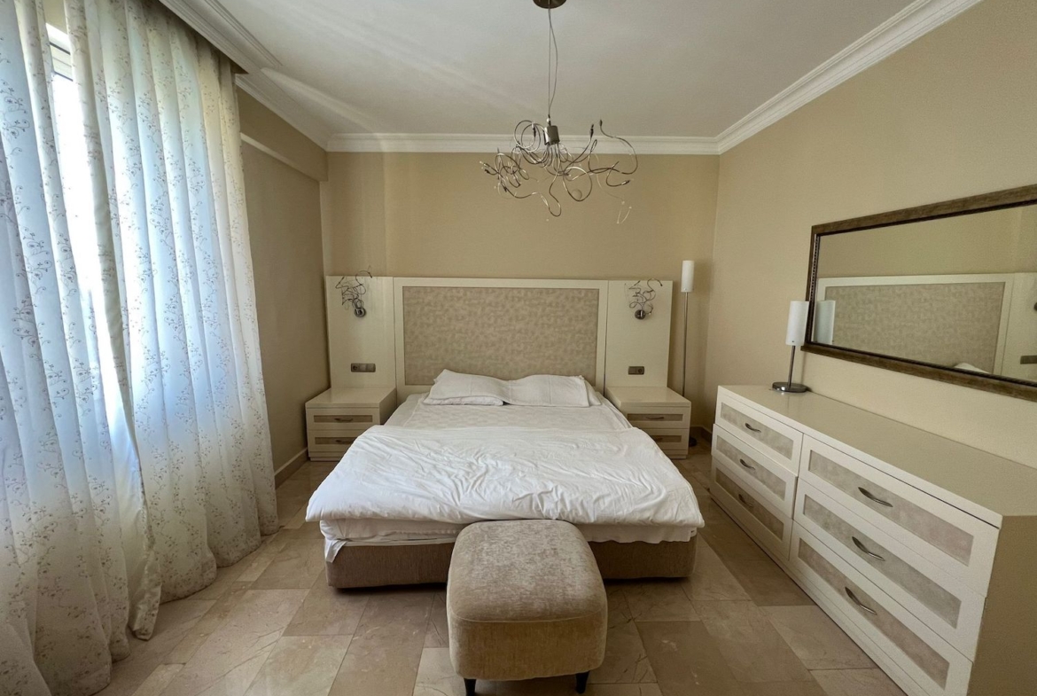 квартира с видом на горы 2+1 в Аланье