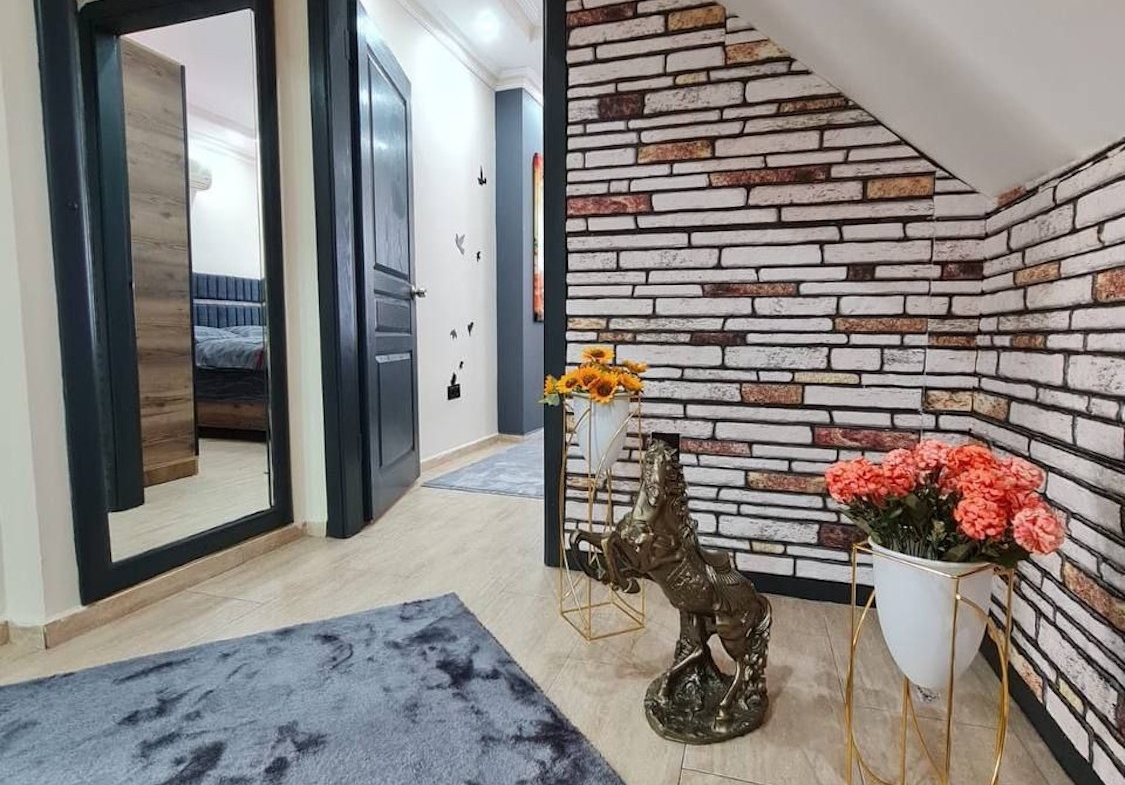 квартира с ремонтом 1+1 в Центре Аланьи