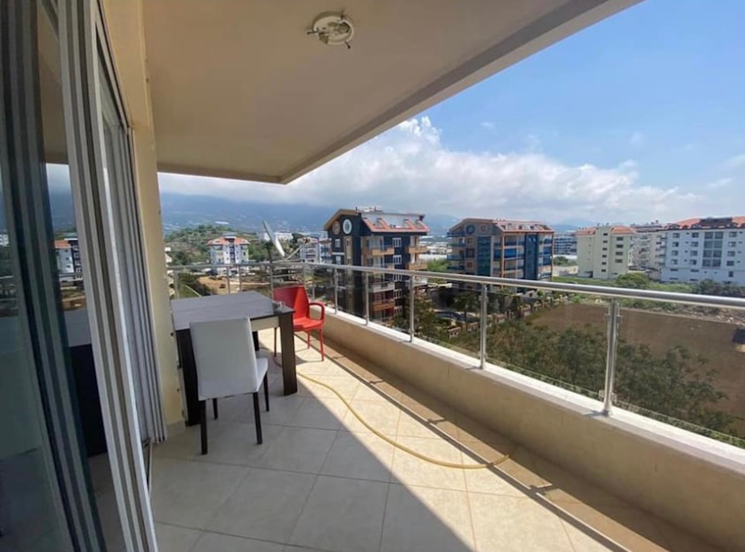 двухэтажная квартира у моря в Аланье