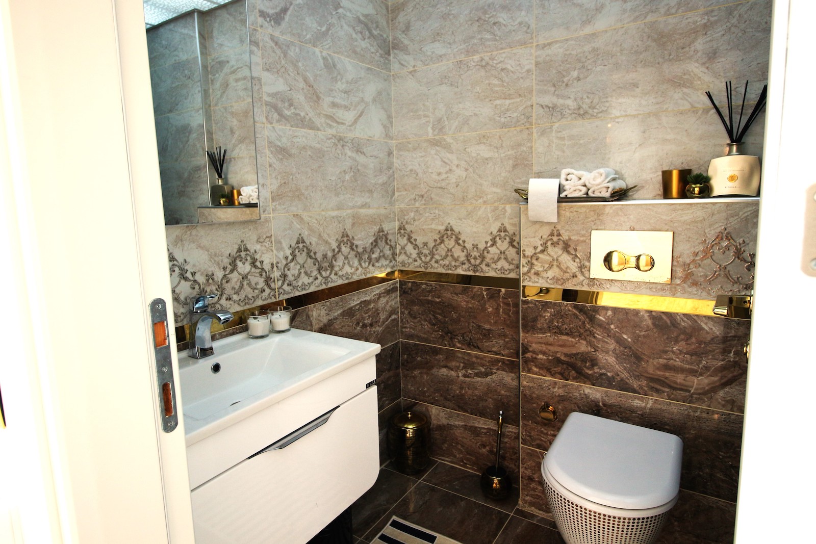 видовой дуплекс с джакузи в районе Махмутлар