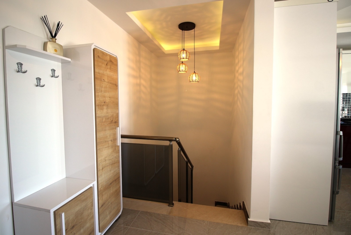 видовой дуплекс с джакузи в районе Махмутлар