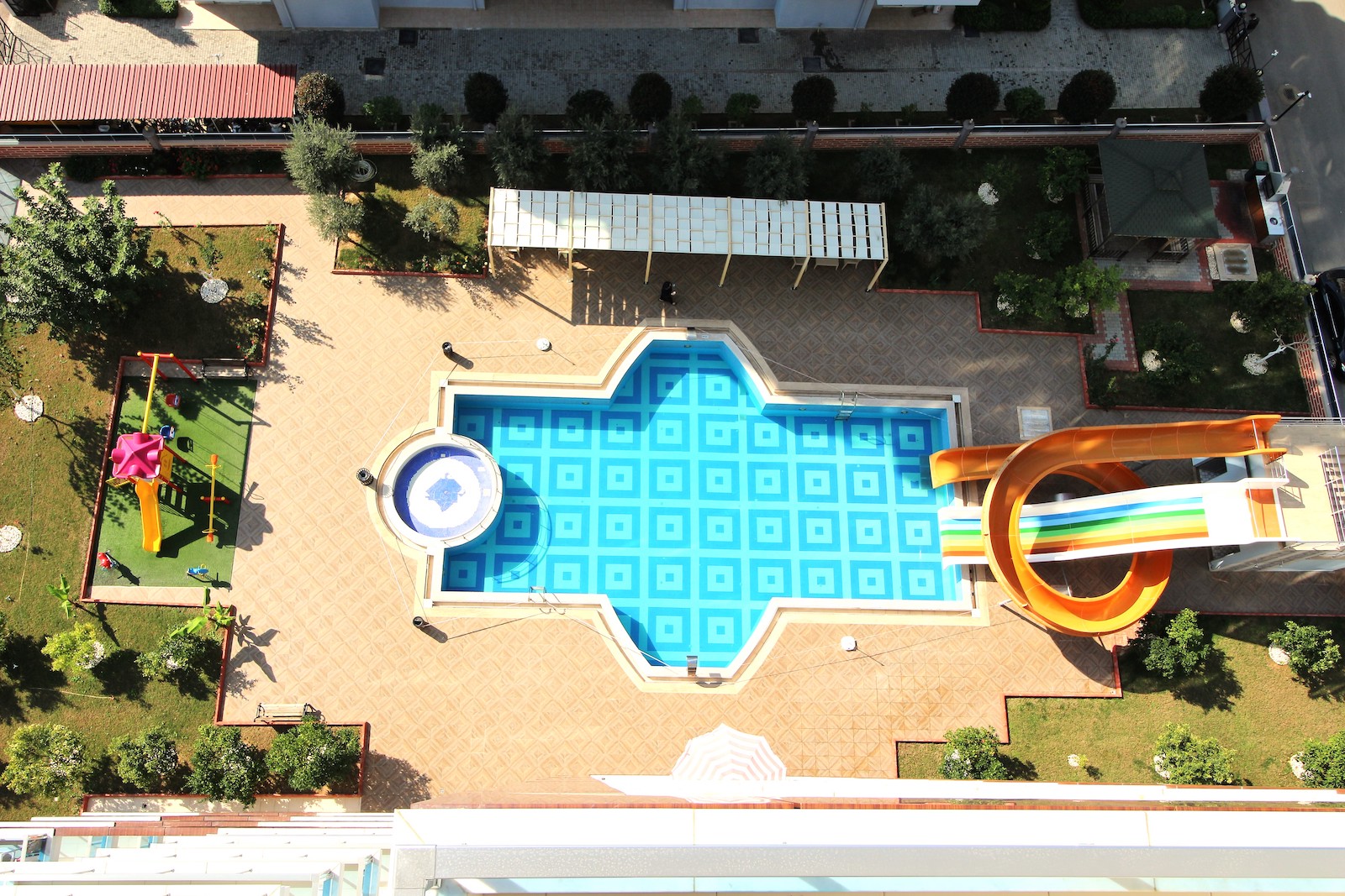 видовой дуплекс с джакузи в районе Махмутлар