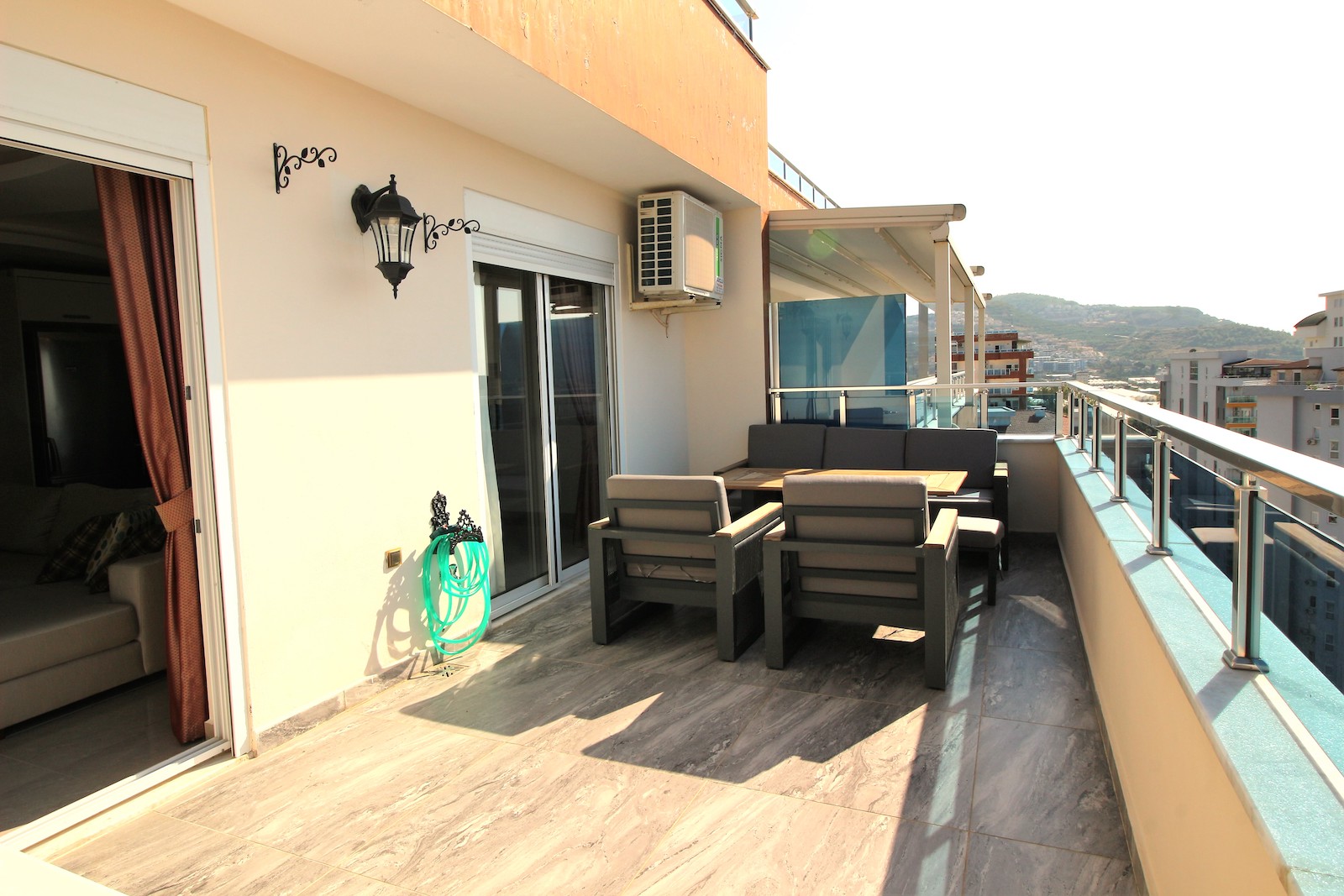 видовой дуплекс с джакузи в районе Махмутлар