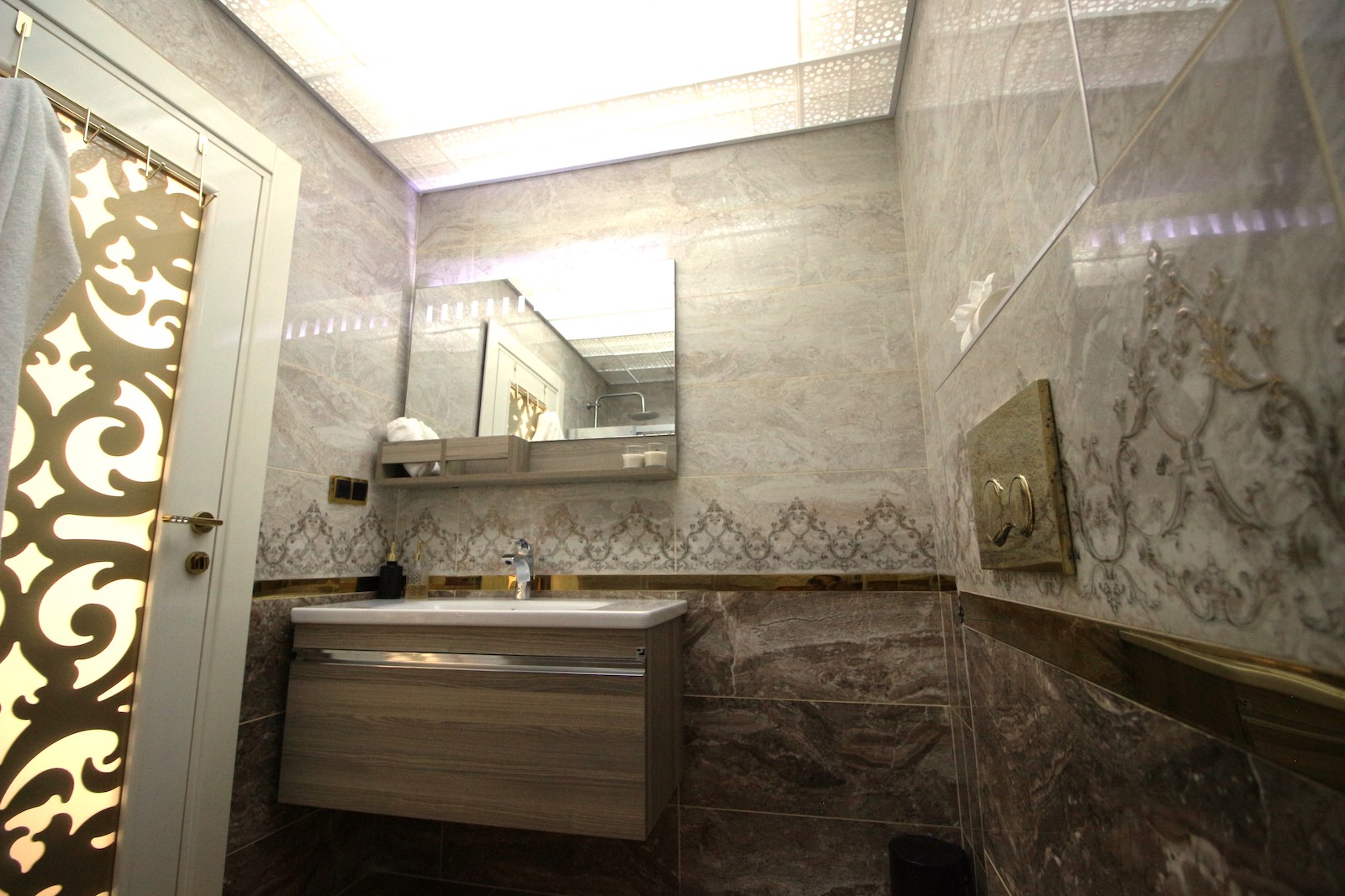 видовой дуплекс с джакузи в районе Махмутлар