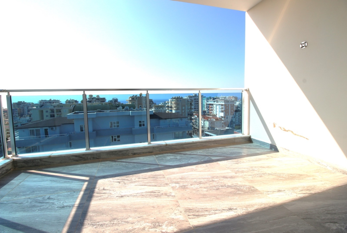 видовой дуплекс с джакузи в районе Махмутлар