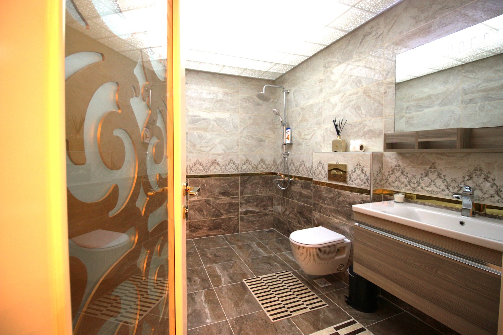 видовой дуплекс с джакузи в районе Махмутлар