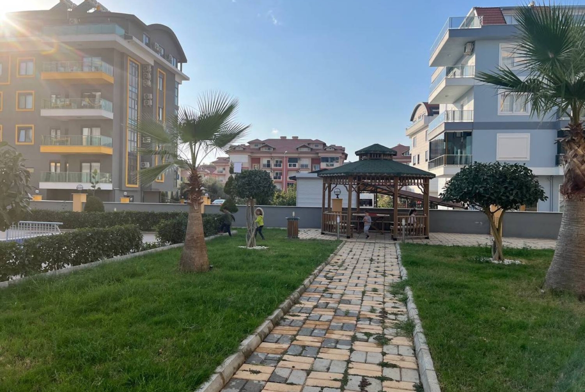 большой пентхаус 6+1 в Алании