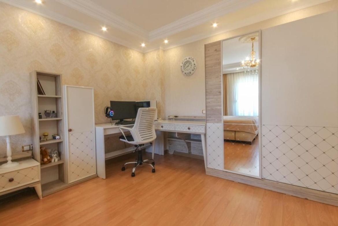 дуплекс 4+1 в Центре Алании