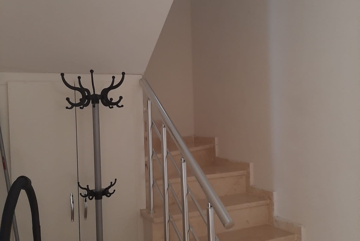 двухуровневая квартира 4+1 в Центре Алании