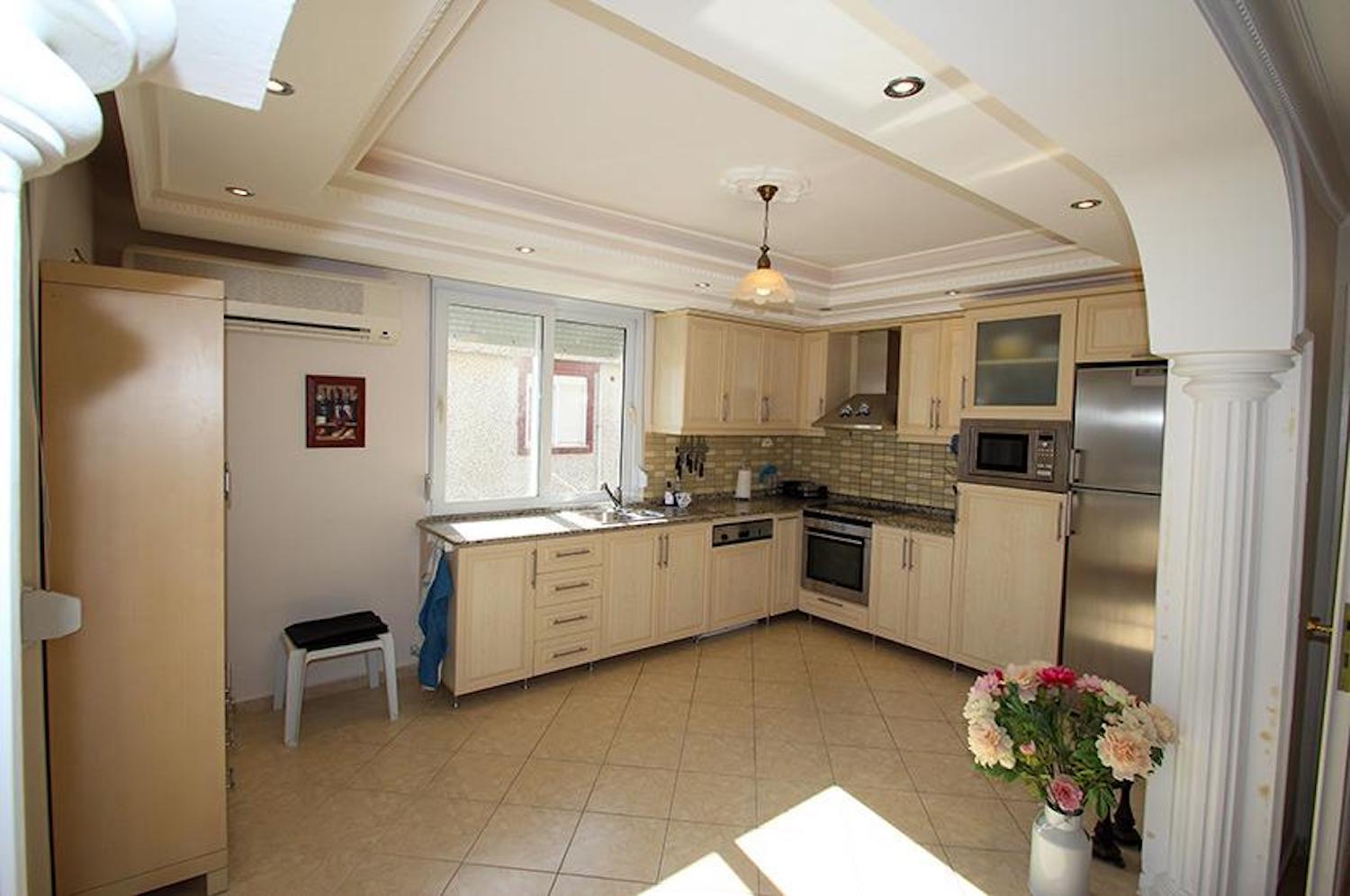 дуплекс 3+1 на видовом этаже в Оба