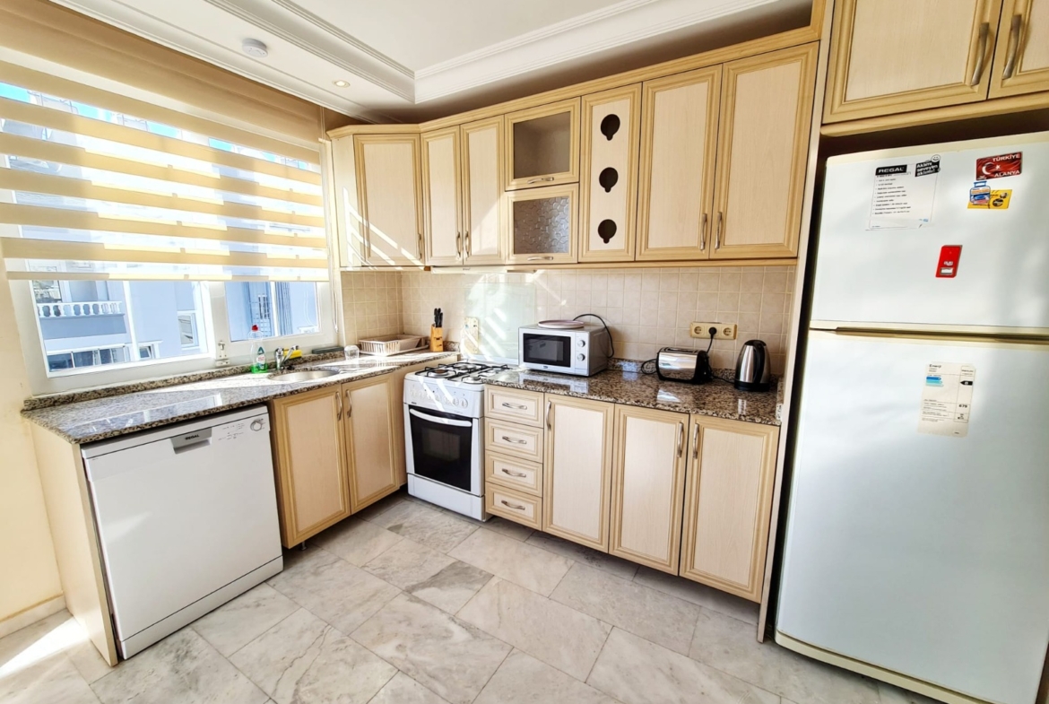 4+1 в комплексе с бассейном в Аланье