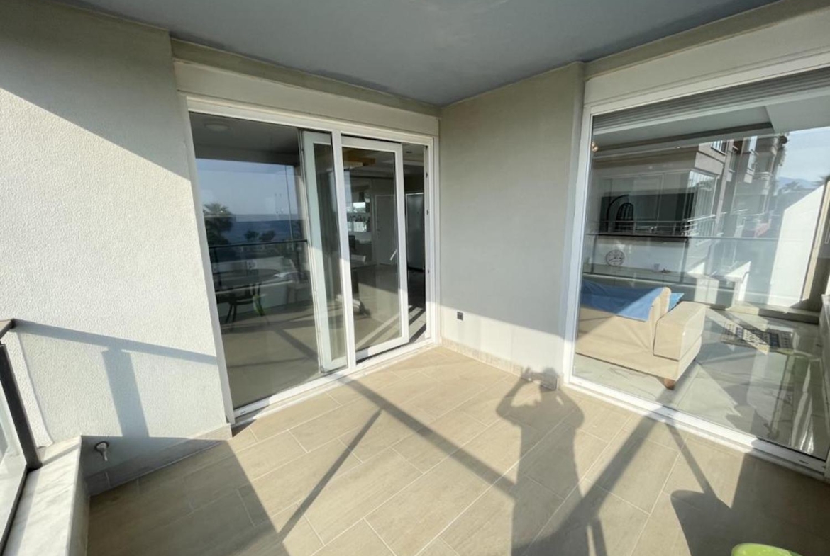 квартира 2+1 с видом на море Алания Кестель