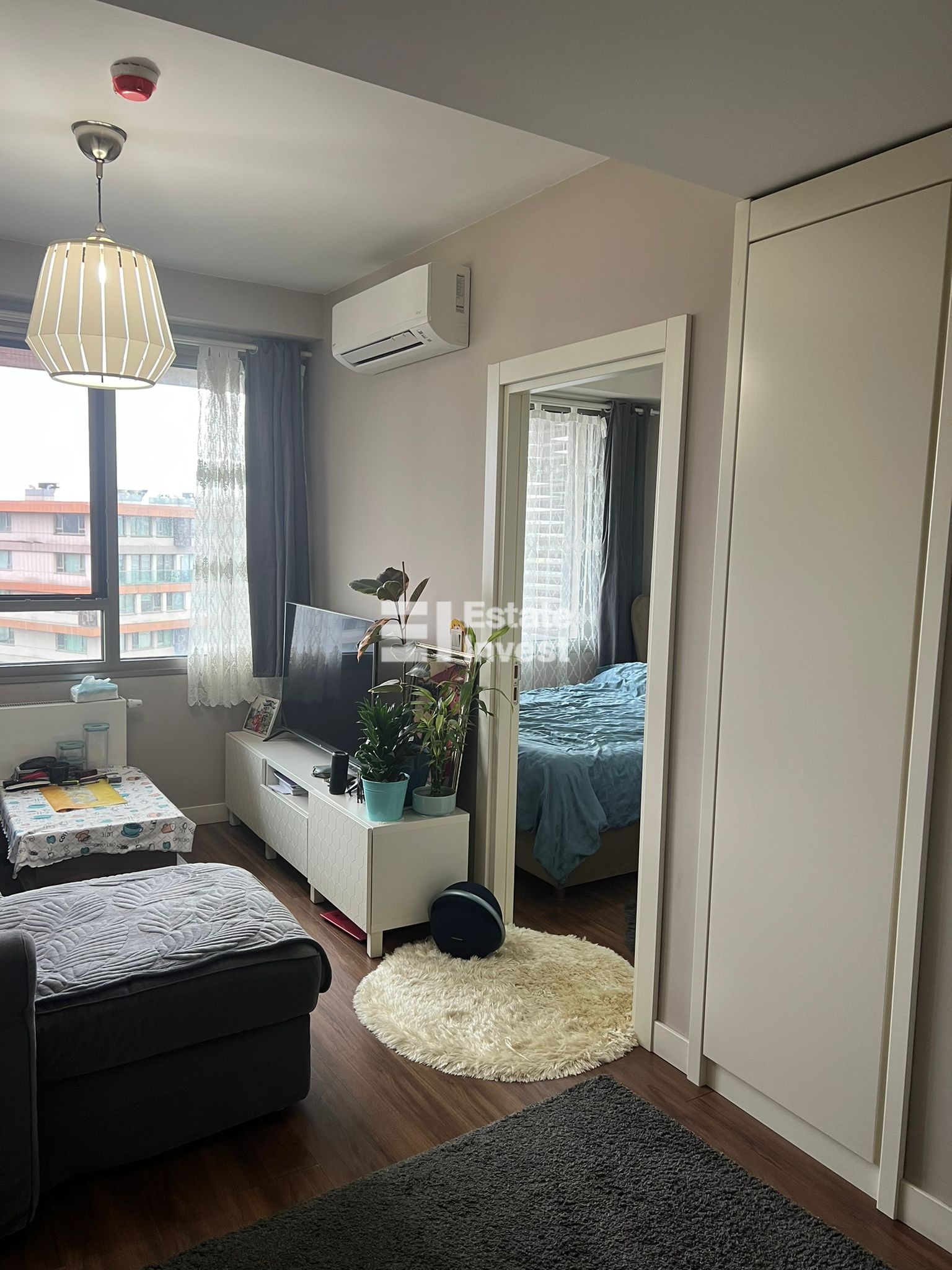 3 Квартира 1+1 в районе Зейтинбурну