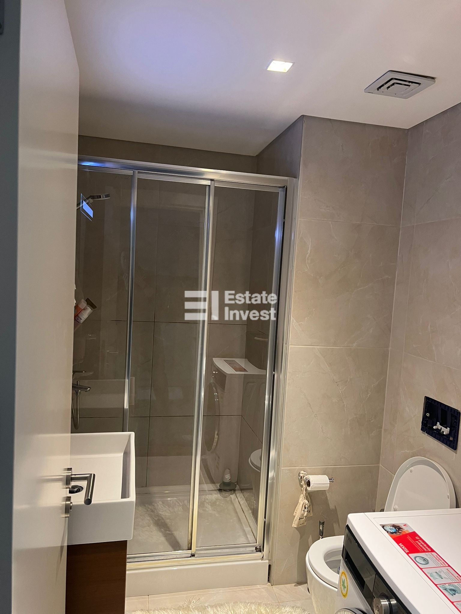 4 Квартира 1+1 в районе Зейтинбурну