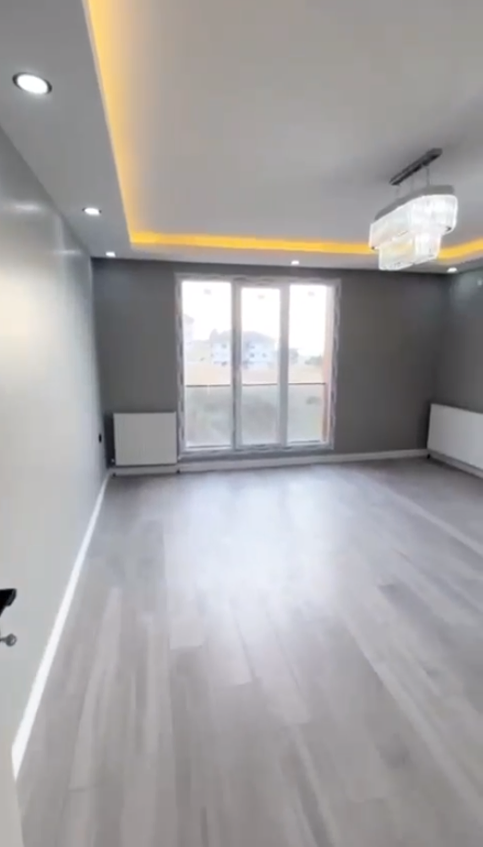 Трехкомнатная квартира в Стамбуле