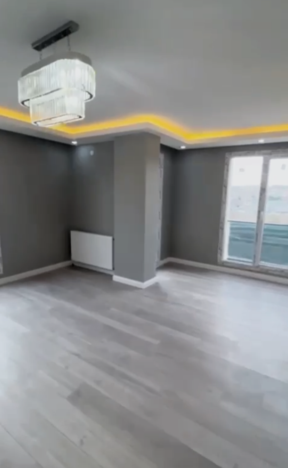 Трехкомнатная квартира в Стамбуле