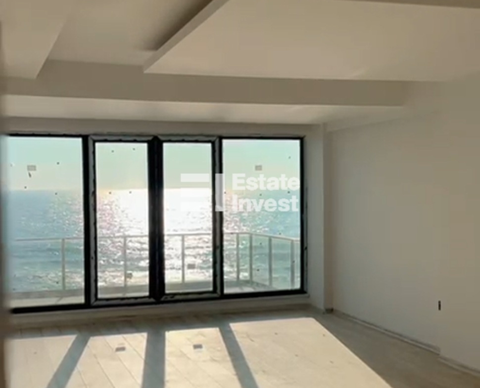 Купить виллу у моря в Стамбуле