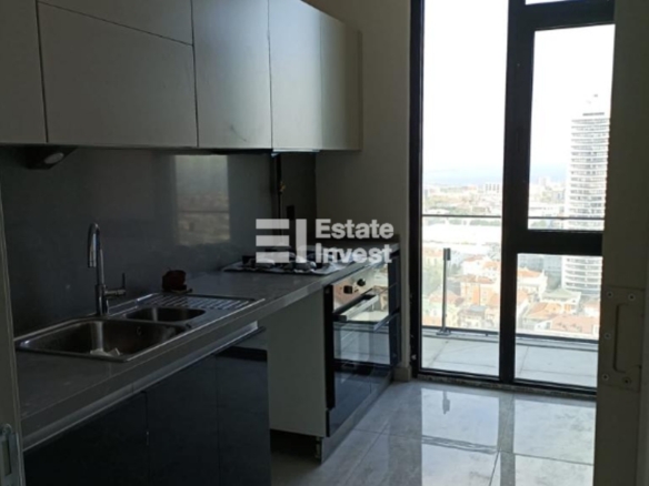 Дуплекс 2+1 в новом доме в Стамбуле