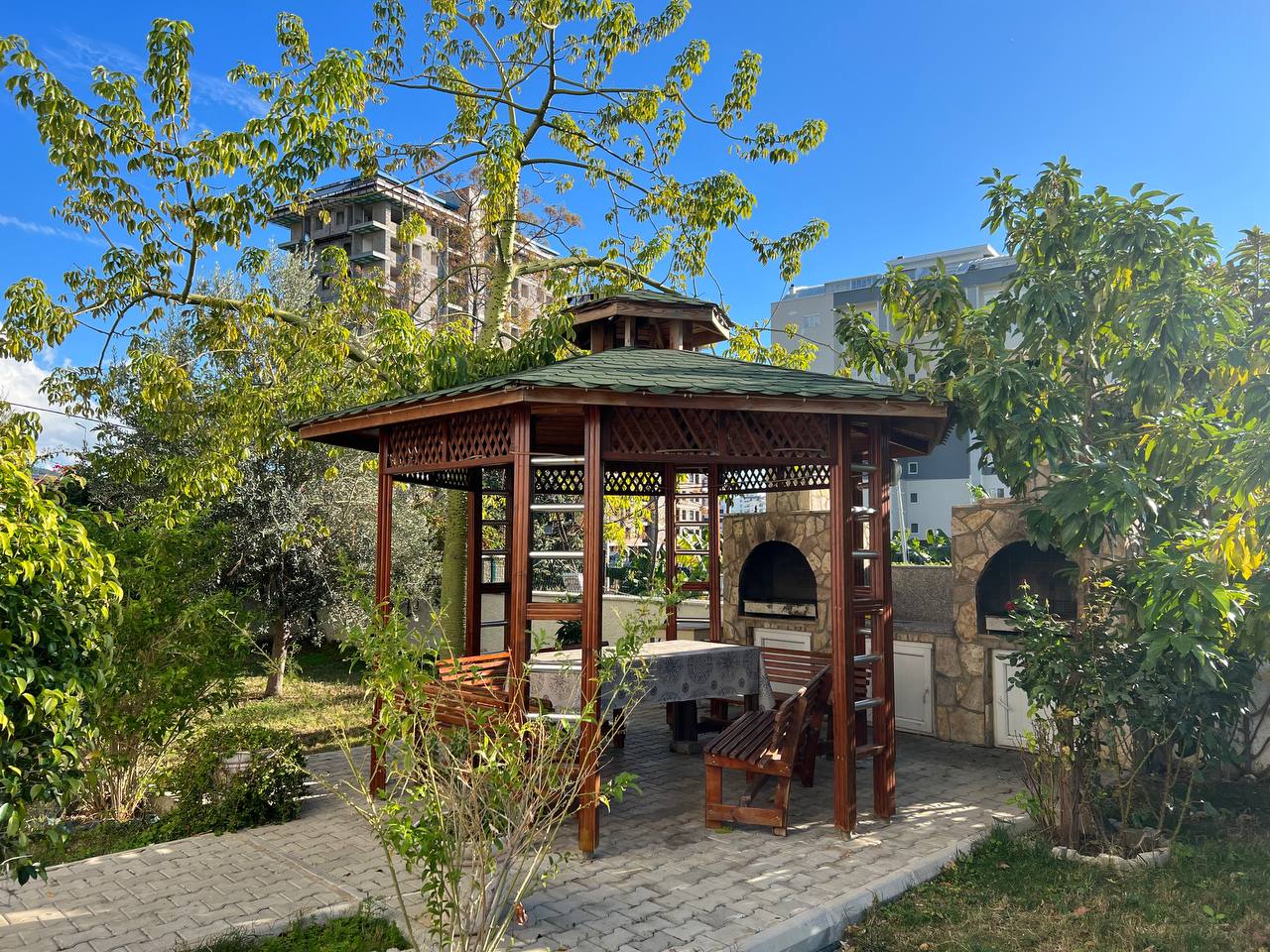 квартира 1+1 с панорамным видом в районе Махмутлар