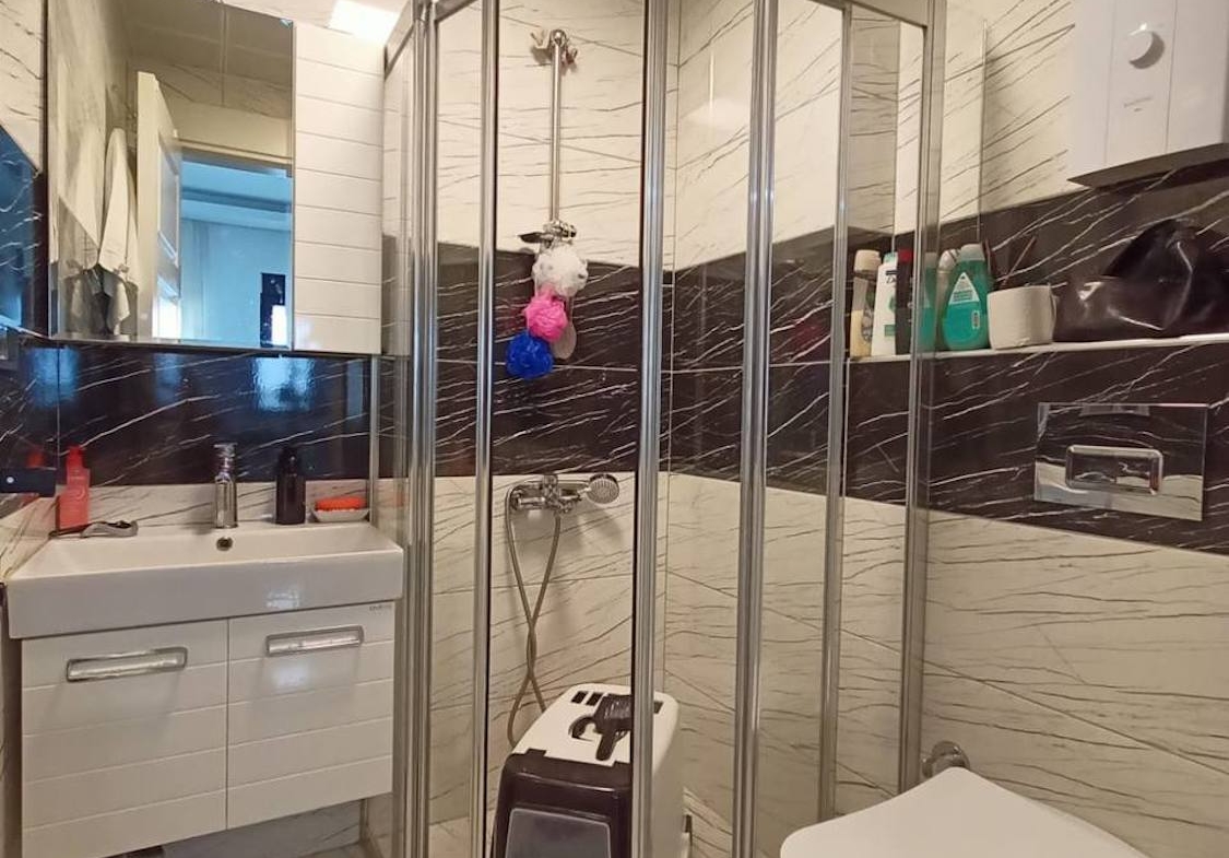 квартира 1+1 в сданном доме Махмутлара, Алания