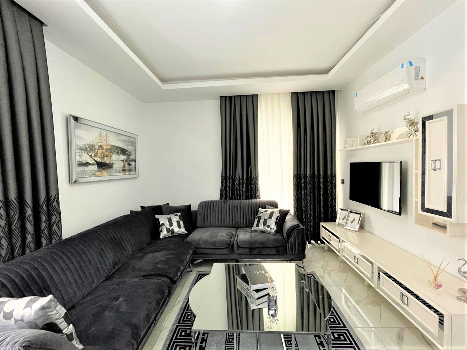 квартира 1+1 в районе Махмутлар в сданном ЖК Best Life 8