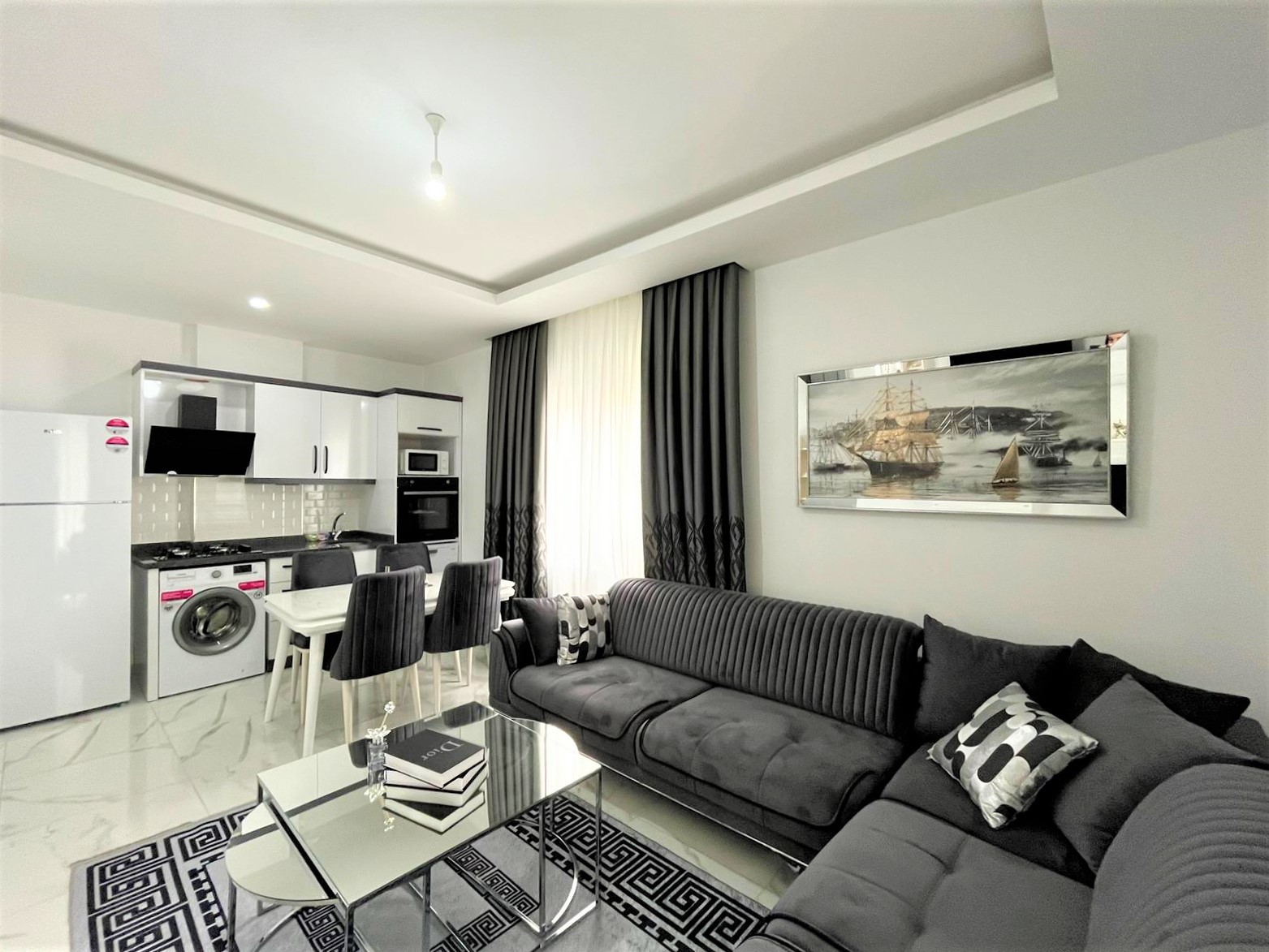 квартира 1+1 в районе Махмутлар в сданном ЖК Best Life 8