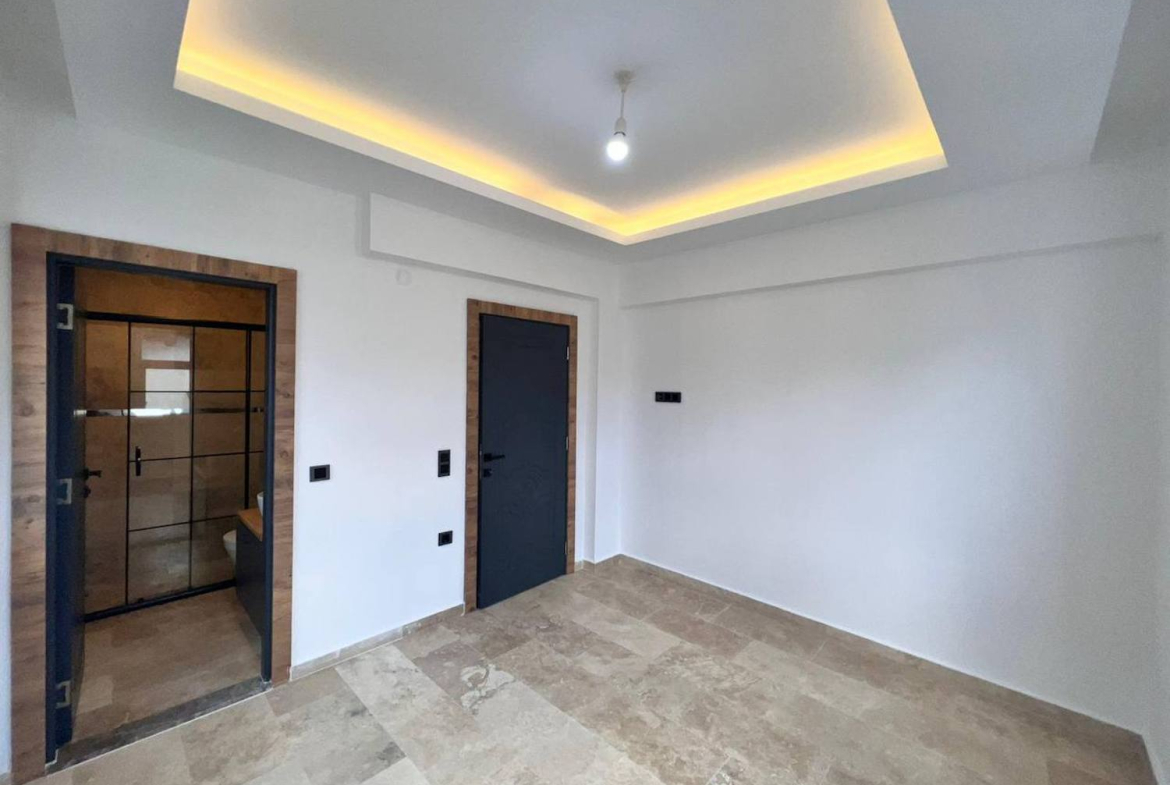 вилла 3+1 с личным бассейном в Аланье