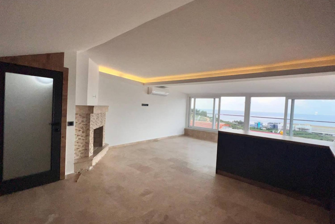 вилла 3+1 с личным бассейном в Аланье