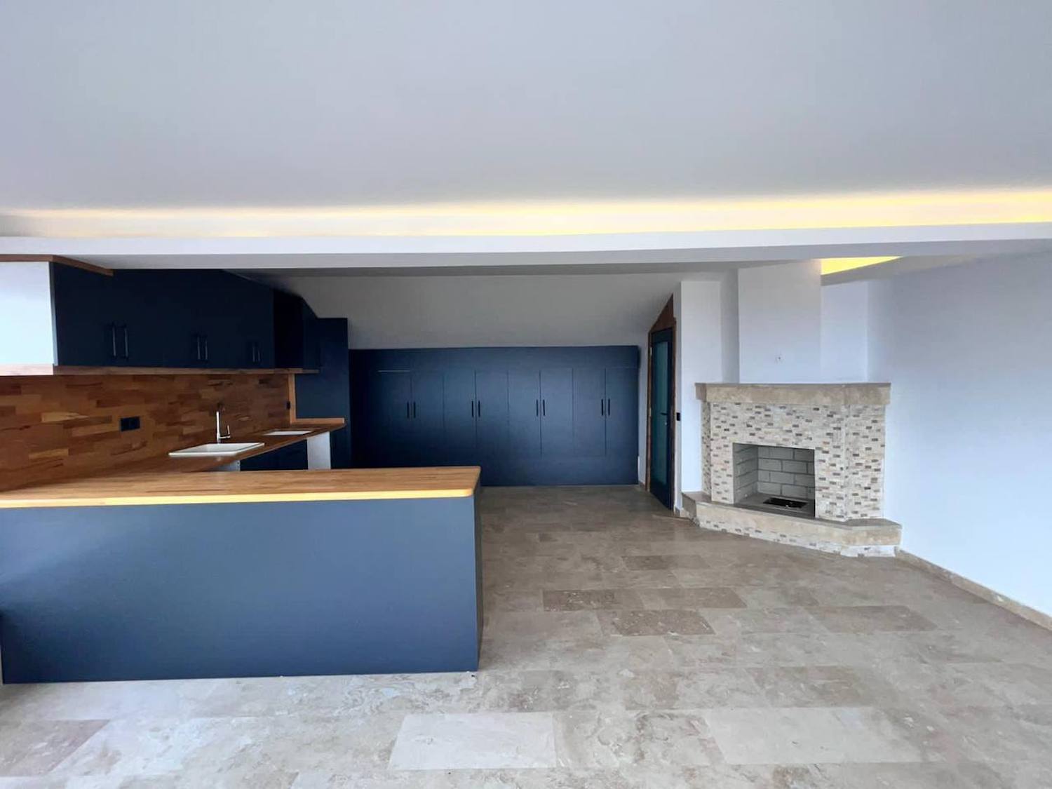 вилла 3+1 с личным бассейном в Аланье