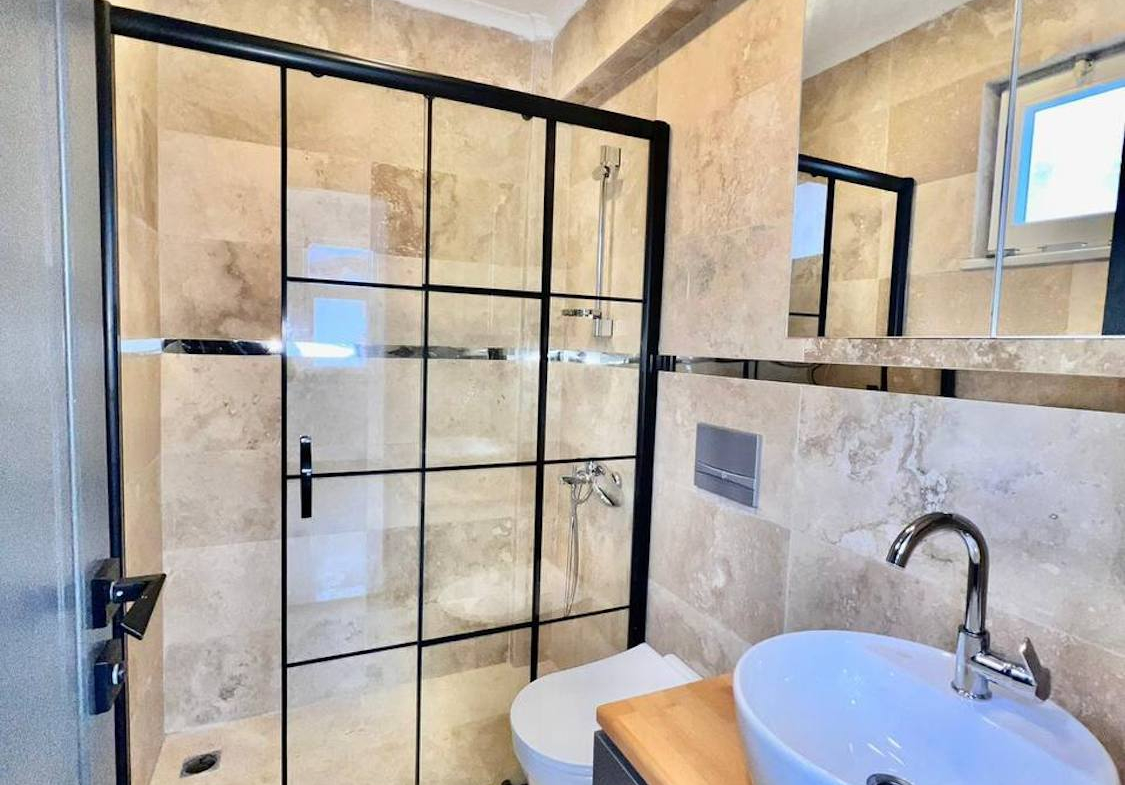 вилла 3+1 с личным бассейном в Аланье