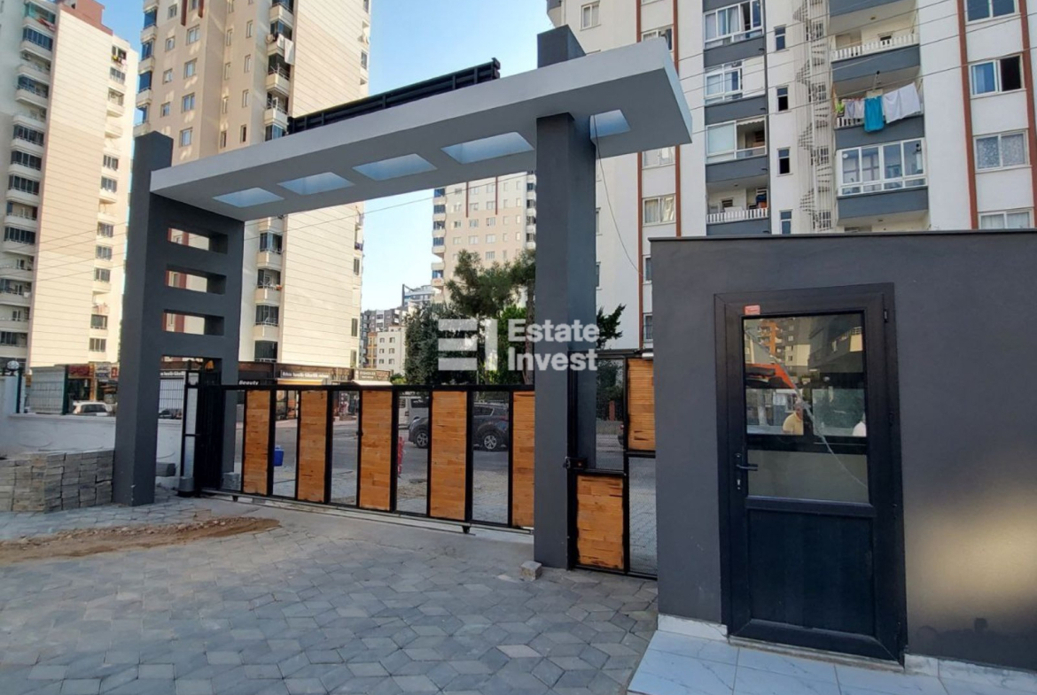 Квартира 3+1 в сданном доме в Мерсине