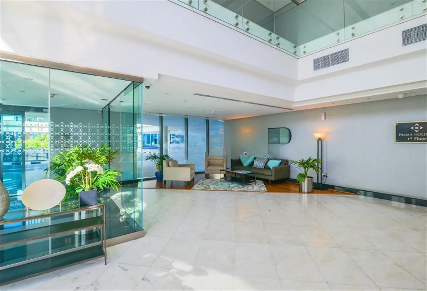 купить апартаменты в Дубае на первой береговой линии