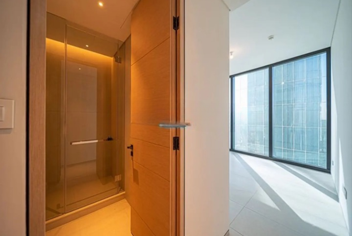 купить апартаменты на первой береговой линии в Дубае 