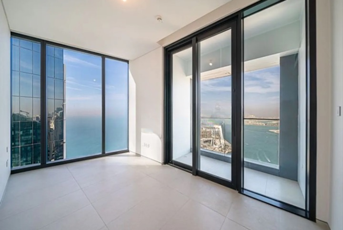 купить апартаменты на первой береговой линии в Дубае 