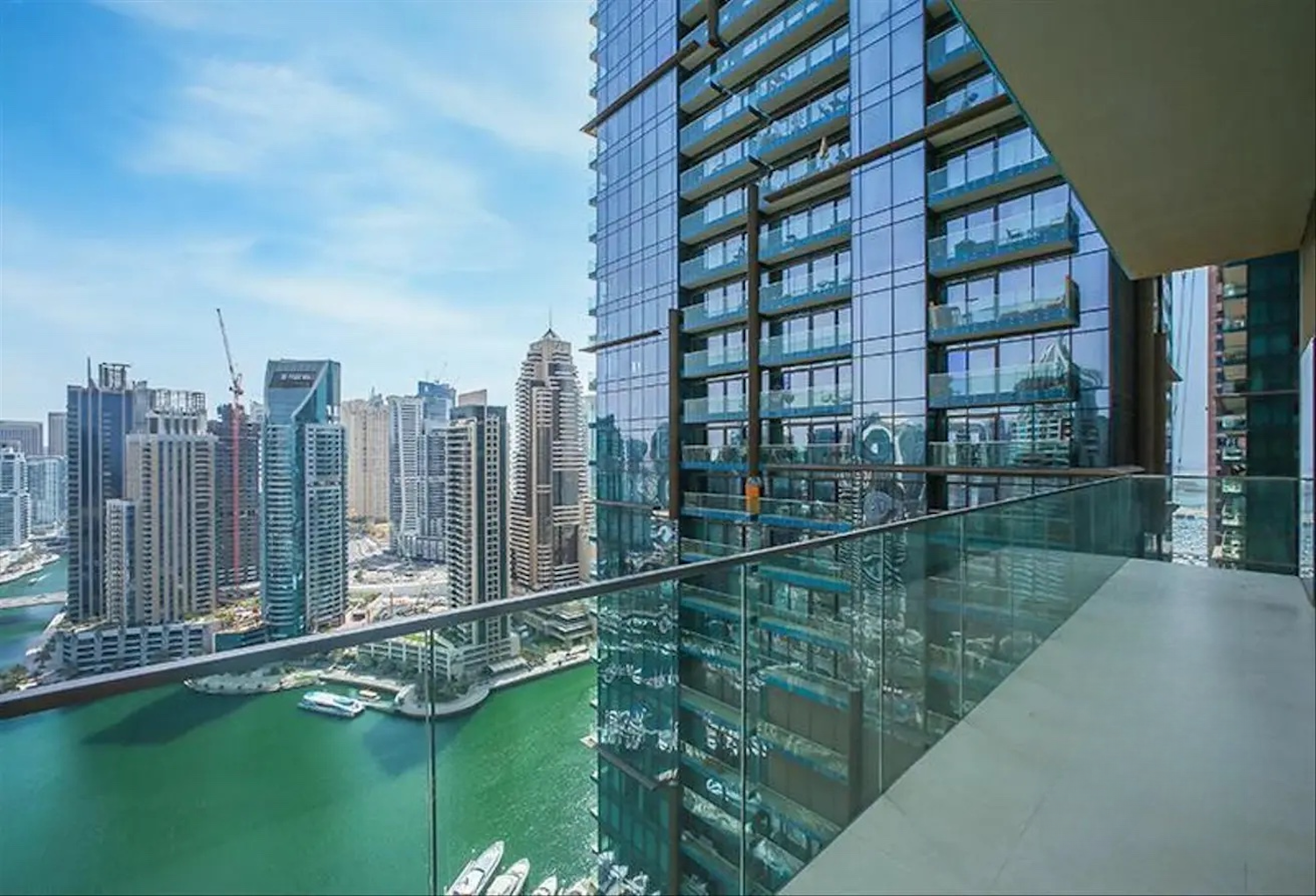 купить апартаменты 3 + maid в сданном комплексе в Дубае Dubai Marina