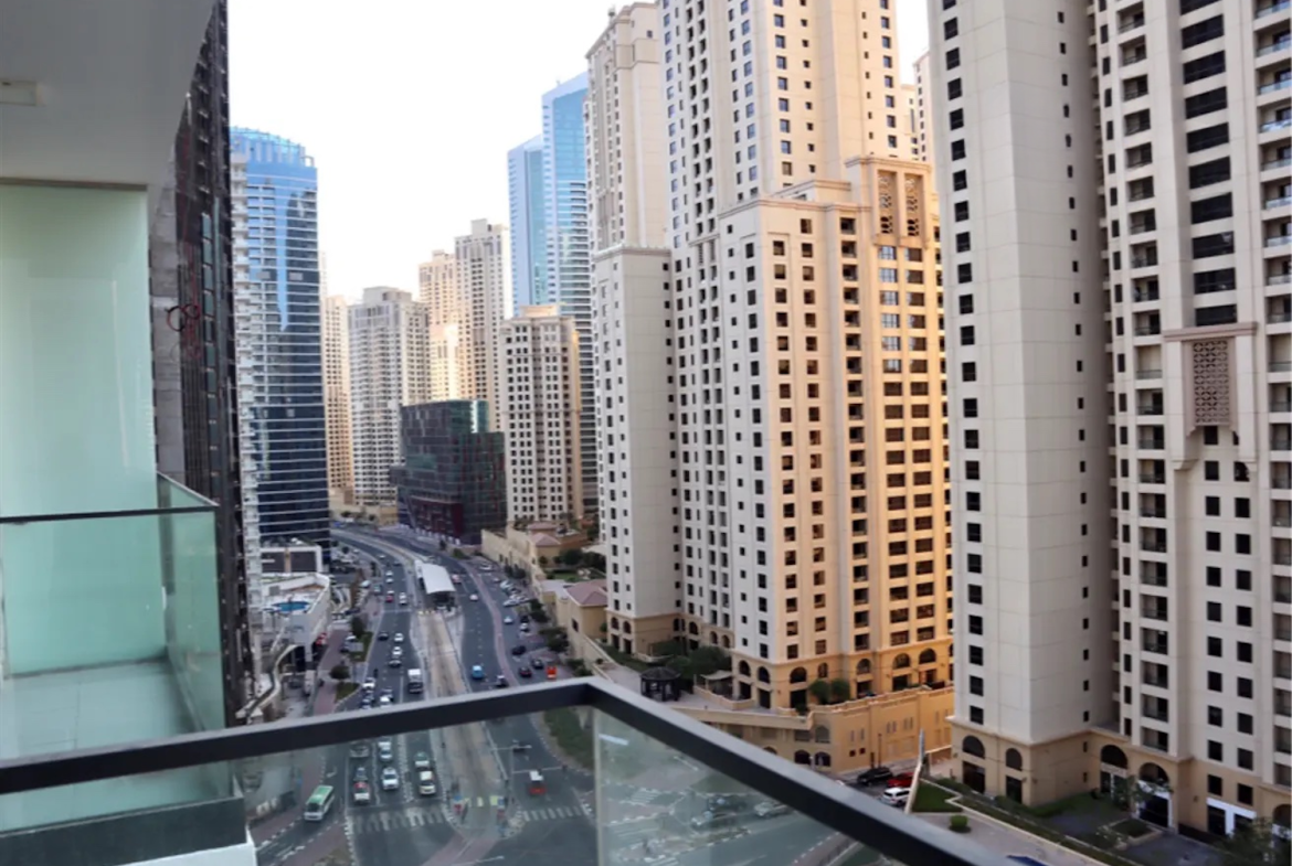 купить studio студию в Дубае с видом на Марину