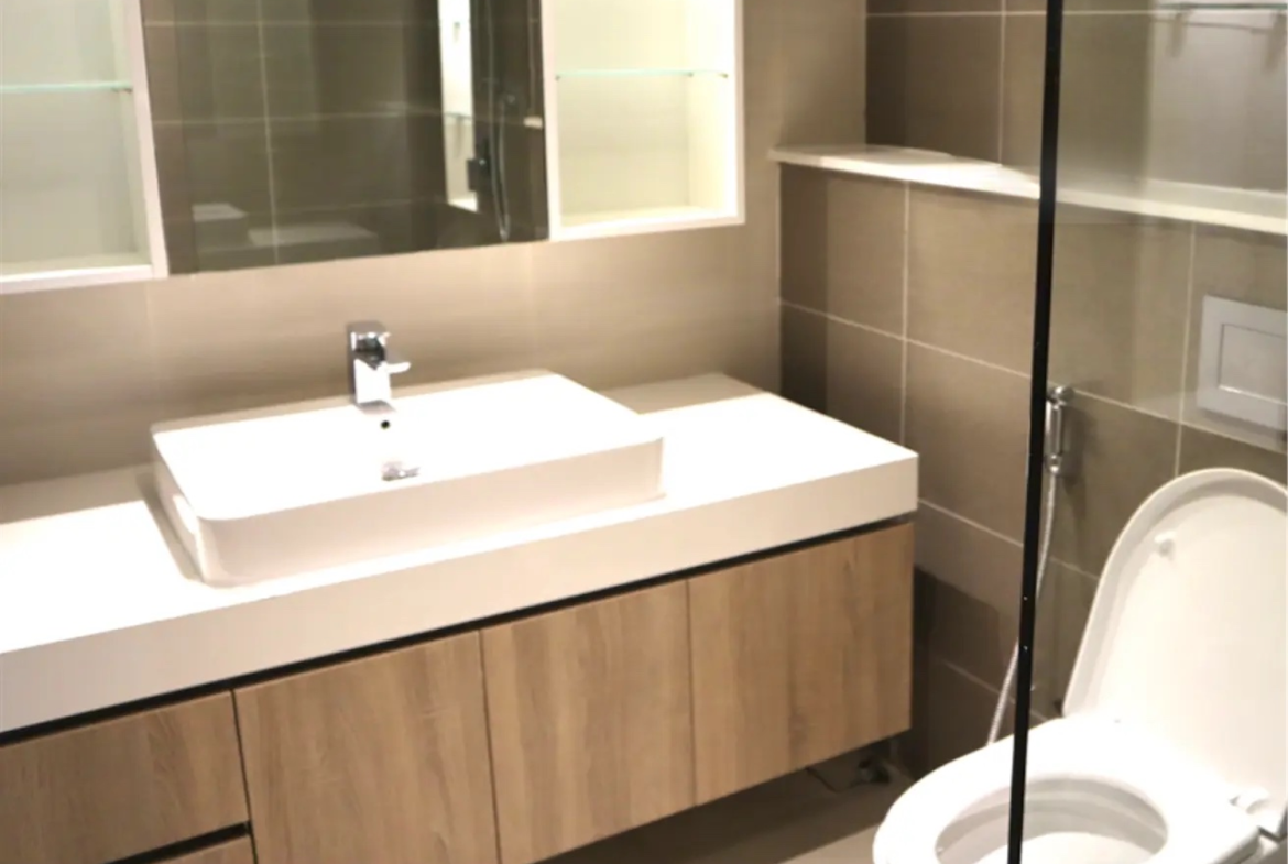 купить studio студию в Дубае с видом на Марину