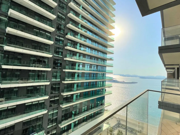 апартаменты с 1 спальней в сданном комплексе Beach Isle