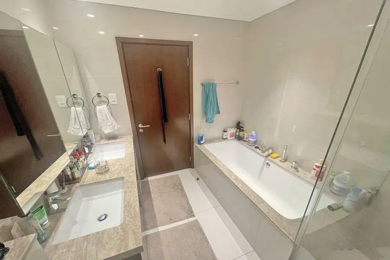 378322216-800x600_cleanup апартаменты 2 br