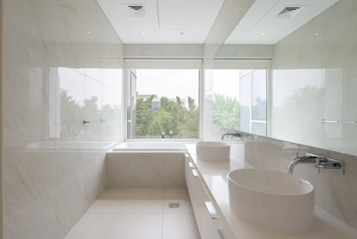 5 br + maid Dubailand Al Barari