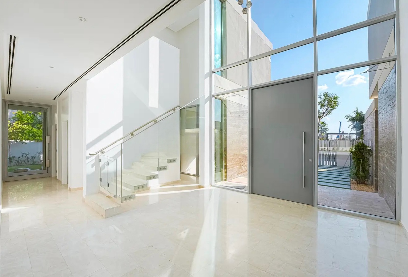 вилла 6 br + maid Дубай