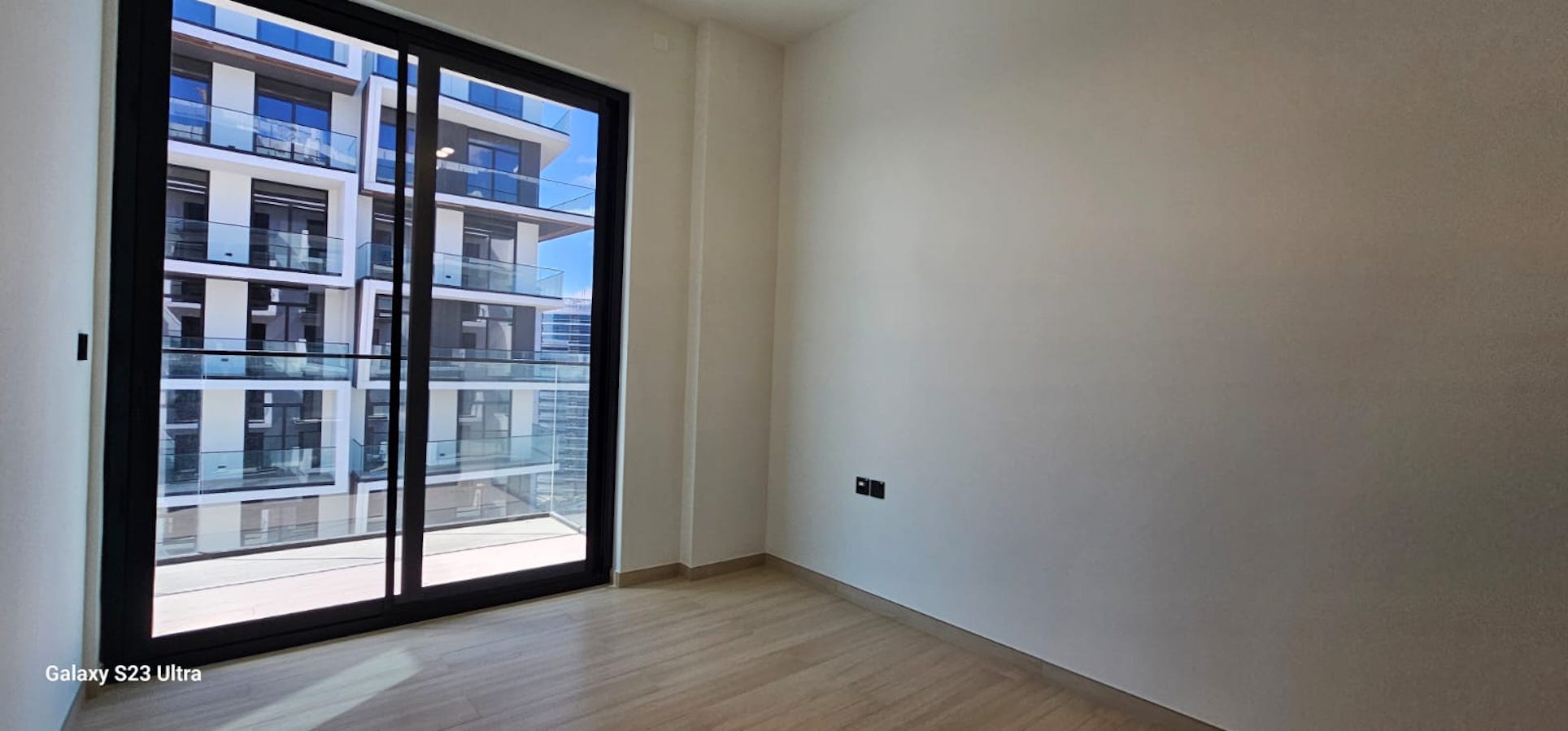 купить апартаменты 1 br в сданном  комплексе в Дубае