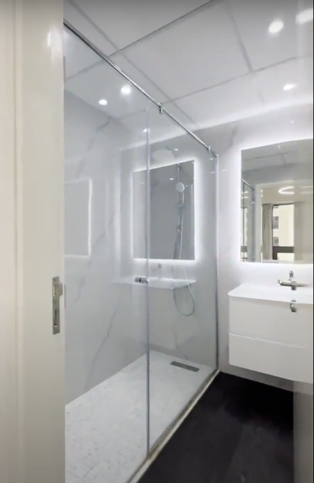 апартаменты с 4 спальнями в ЖК Sadaf 8