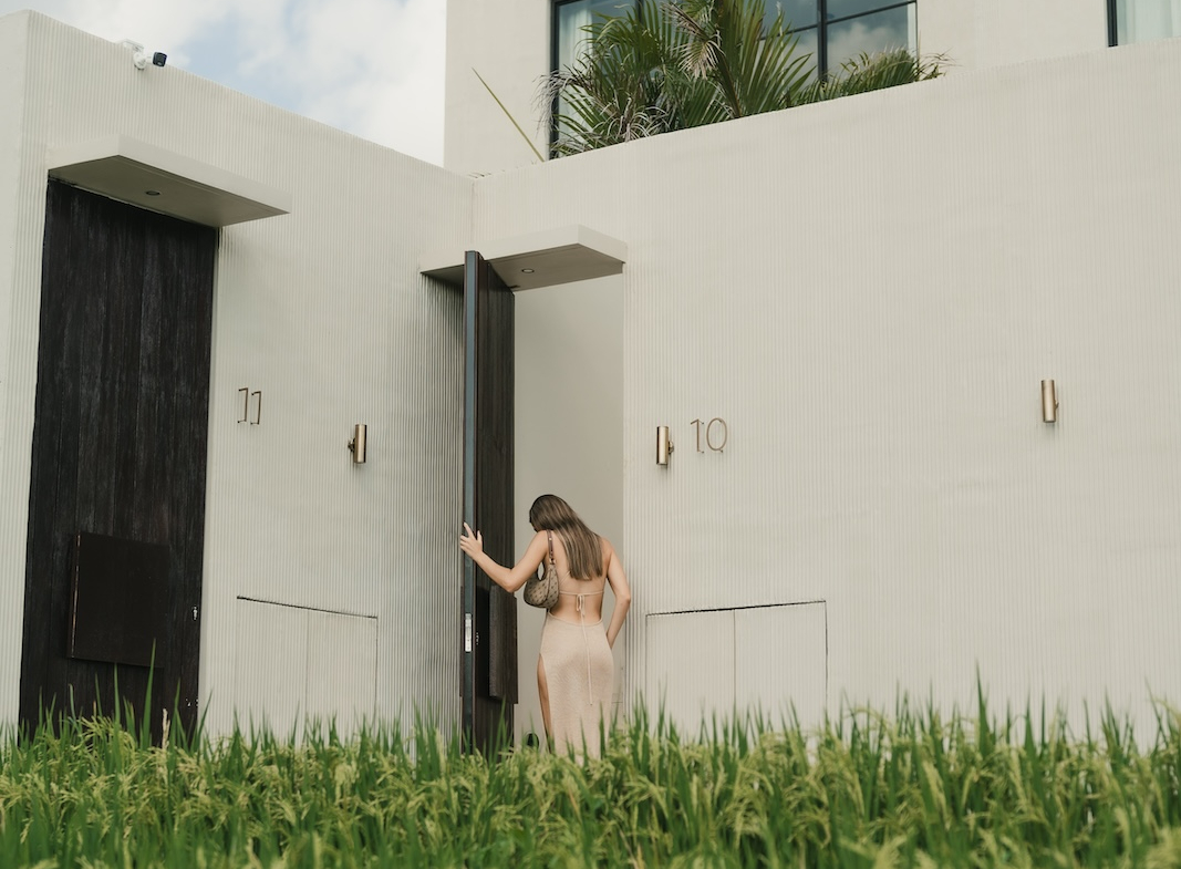 купить таунхаус 1 br от застройщика Бали