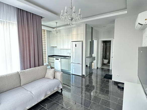 квартира 1+1 с дизайнерским ремонтом, Махмутлар, Алания