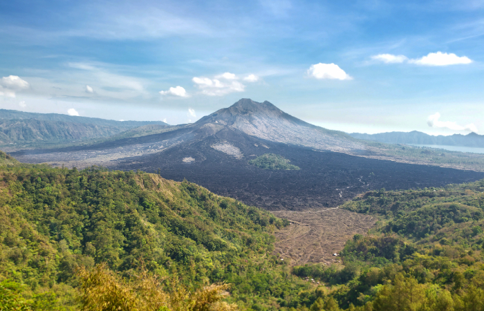 вулкан Агунг на Бали