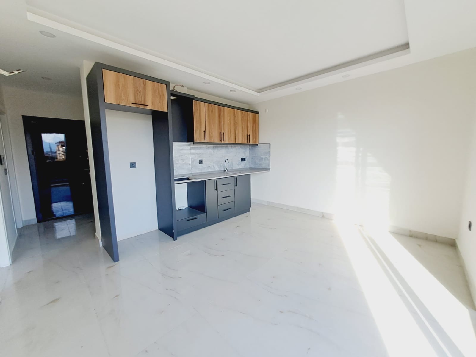 квартира 1+1 в Центре Алании, пляж Клеопатра